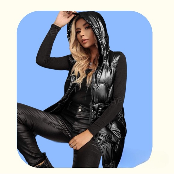 💕 NWOT Sleeveless & Hooded PufferJacket 💕 - Picture 3 of 11